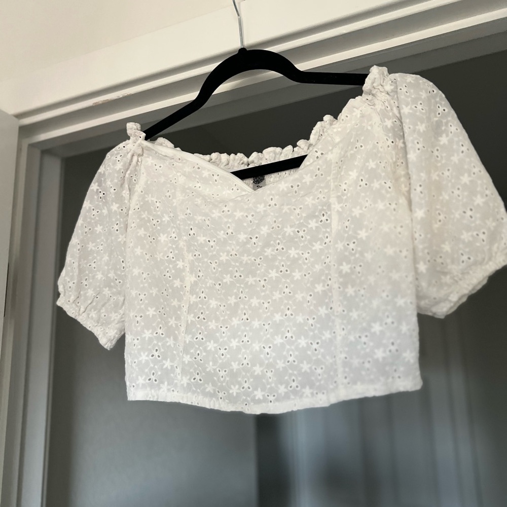 Lucy for woman cropped white top